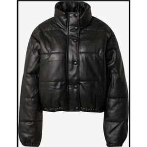 GAP BIG PUFF Black Faux Leather Cropped Jacket Size XL Insulated